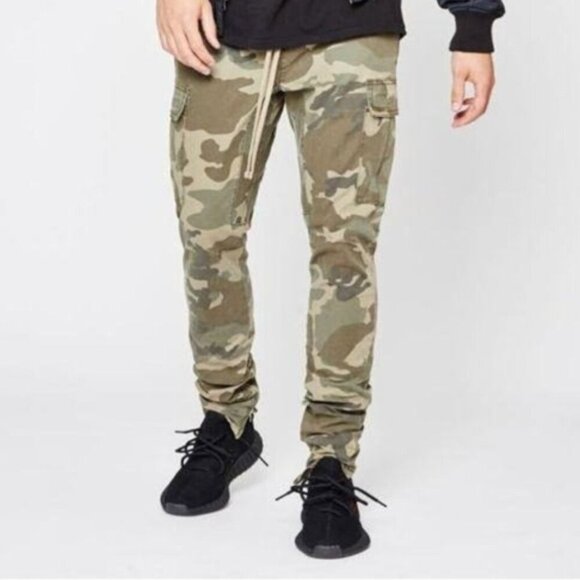 Pacsun Camo Cargo Zip Ankle Pants - Picture 1 of 9